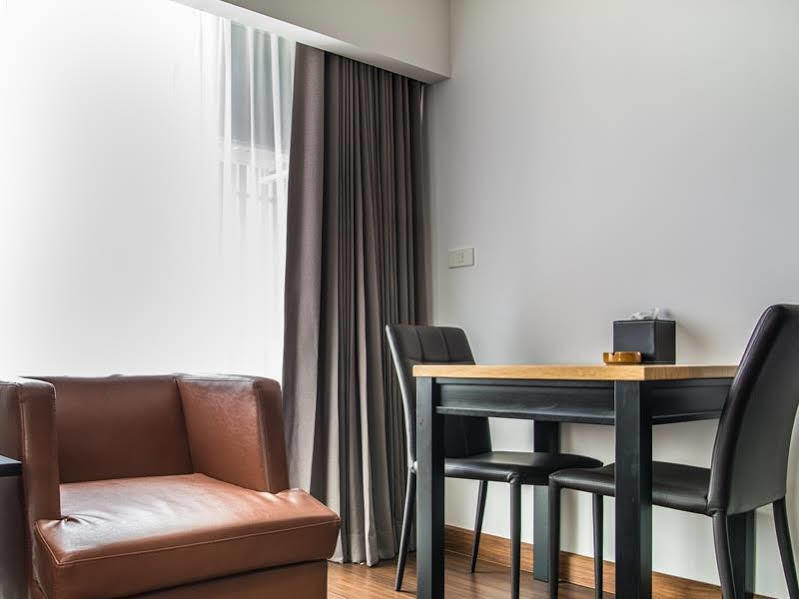 Winner Sriracha Serviced Apartment Si Racha Bagian luar foto