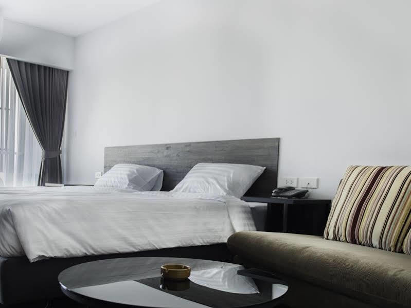 Winner Sriracha Serviced Apartment Si Racha Bagian luar foto
