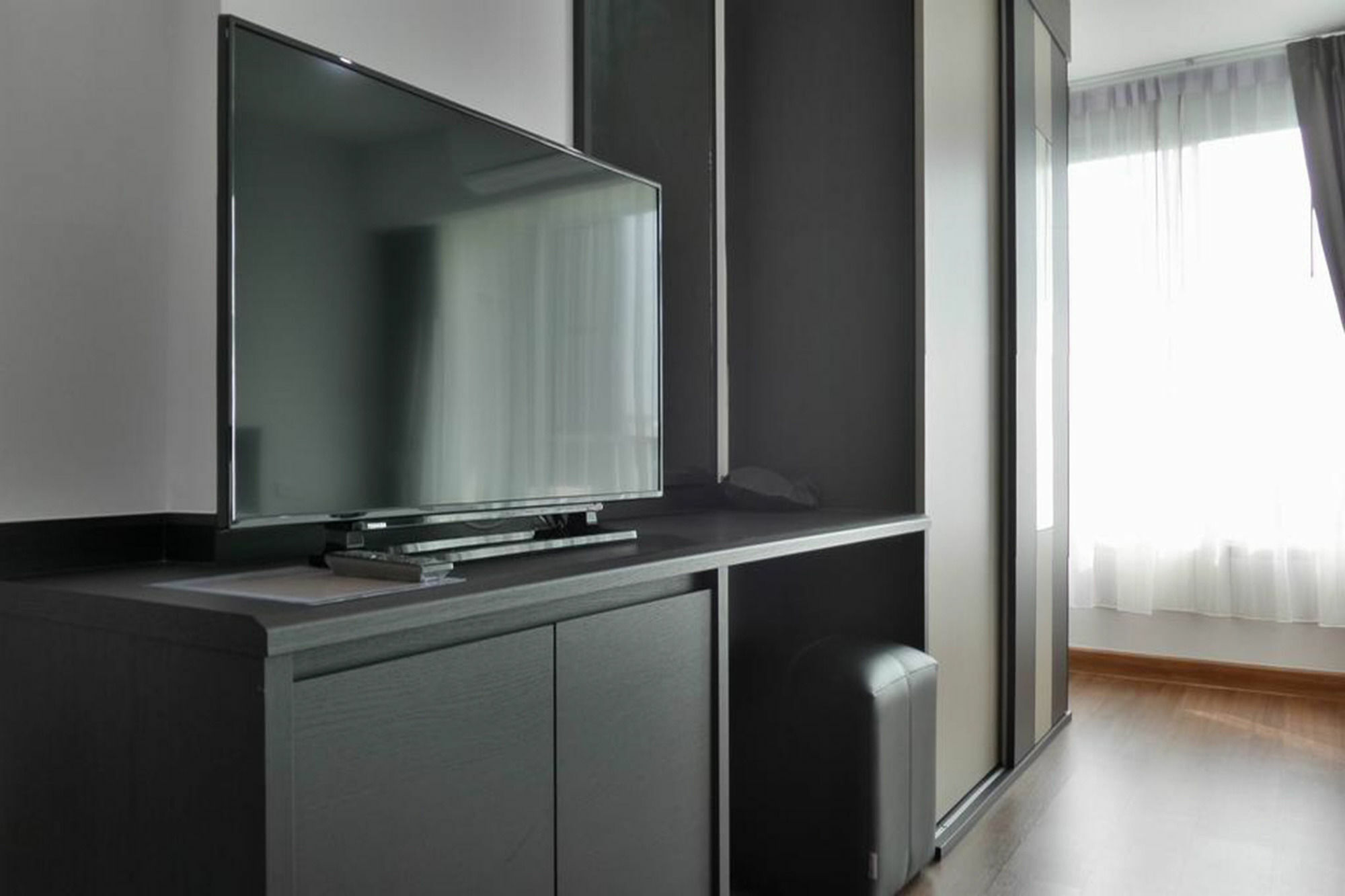 Winner Sriracha Serviced Apartment Si Racha Bagian luar foto