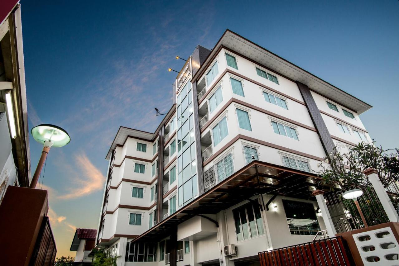 Winner Sriracha Serviced Apartment Si Racha Bagian luar foto
