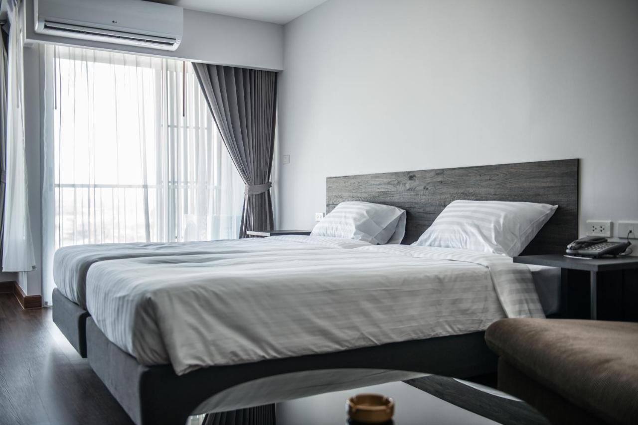 Winner Sriracha Serviced Apartment Si Racha Bagian luar foto