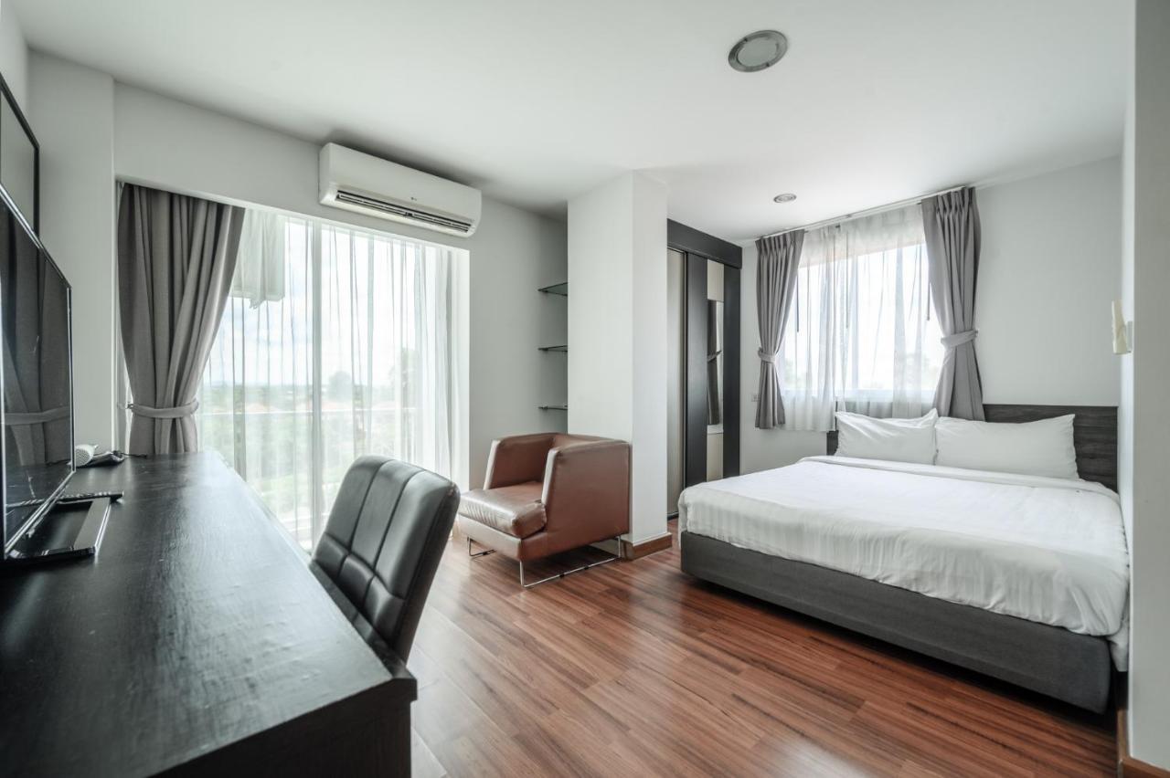 Winner Sriracha Serviced Apartment Si Racha Bagian luar foto