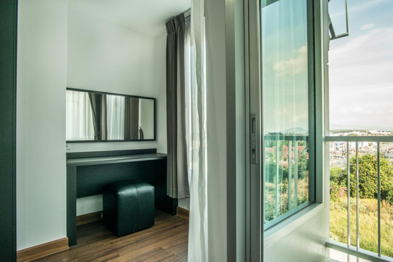 Winner Sriracha Serviced Apartment Si Racha Bagian luar foto