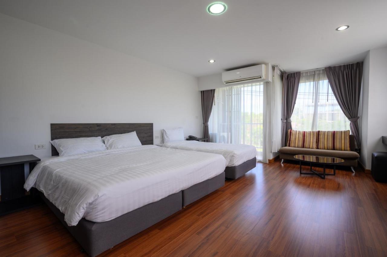 Winner Sriracha Serviced Apartment Si Racha Bagian luar foto